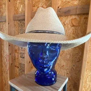Vintage Atwood Ranger woven palm leaf cowboy hat!
